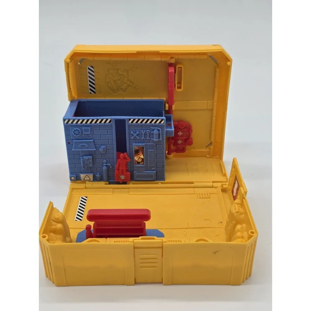 VTG 2001 Matchbox “MB Garage” Pop-Up & Go Fold-N-Go Playset
